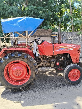 Mahindra 275 di sarpanch