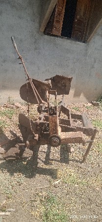 તાત્કાલિક હળ (પ્લાવ) વેચવાનું છે