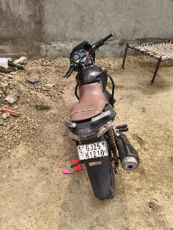 સીબીઝેડ ગાડી વેચવાની છે