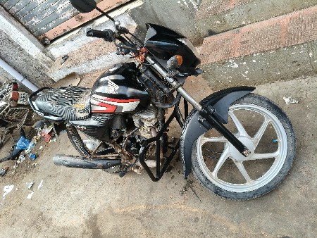 Aa gadi vechavani se