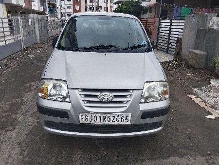 સેન્ટ્રો કાર વેચવાની છે