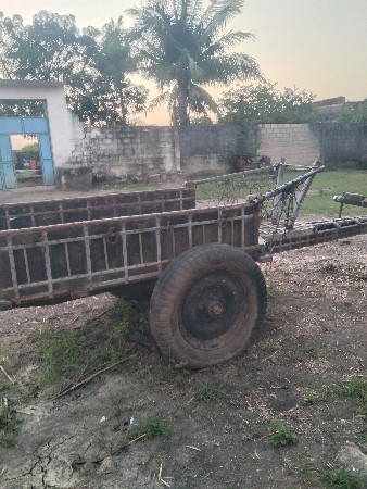 ગાડું.  દેવાનું. છે