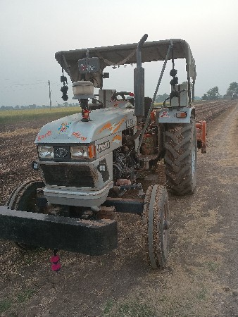 વેચવાનુંસે