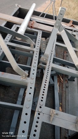 थंबनेल 4