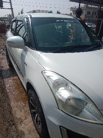 આ ગાડી વેચવાની છે