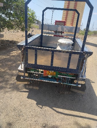 રીક્ષા વેચવાની છે