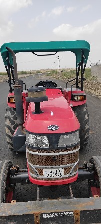 મહિન્દ્રા યુવો 575