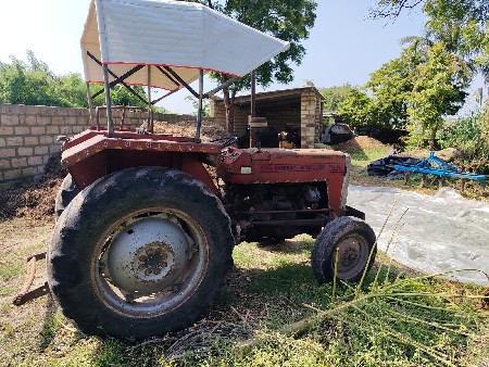 પાણી ના ભાવ ટ્રેક્ટર દેવાનું છે.