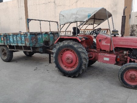 ટ્રેક્ટર અને લારી