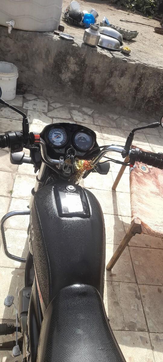 આ ગાડી વેચવાની છે