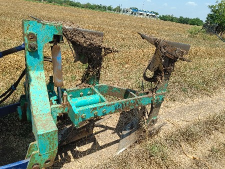 થંબનેલ 3