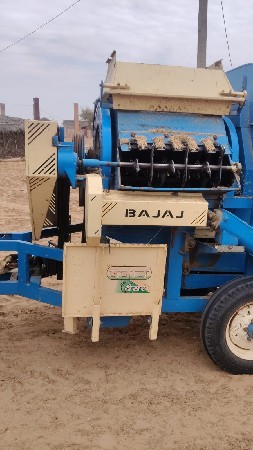 બજાજ કંપનીનો થ્રેસર વેચવાનો