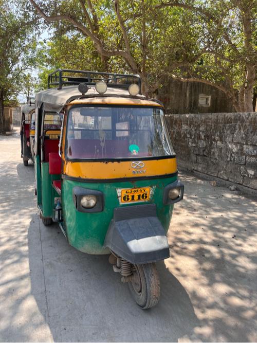 थंबनेल 2