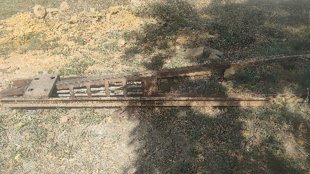 ગાડા ની લોખંડ ની ઉધ વેચવાનું છે