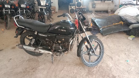 ટુ વ્હીલર વેચવાનું છે