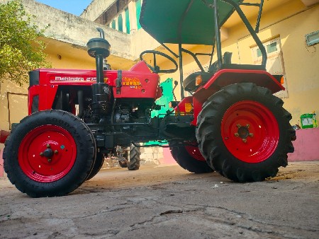 યુવરાજ 215