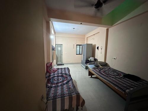 થંબનેલ 2