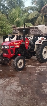 ટ્રેક્ટર વેચવાનું છે