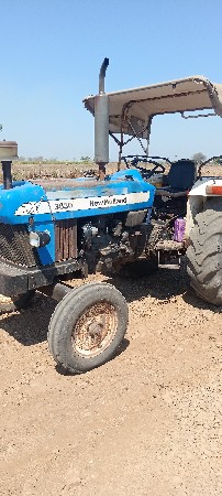 ટ્રેક્ટર વેચવાનું છે