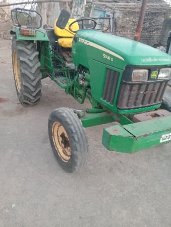 જોનડીયર. 5038. D