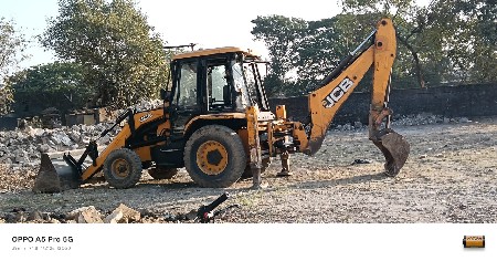 jcb વેચવાનું છે