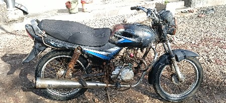 Bajaj CT 100 bike devani se