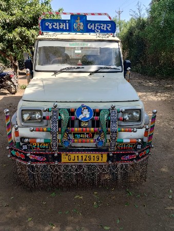 બોલેરો વેચવાનો છે