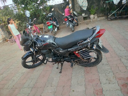 બે ગાડી વેચવાની છે