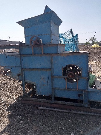 ઓપનર વેચવાનું છે