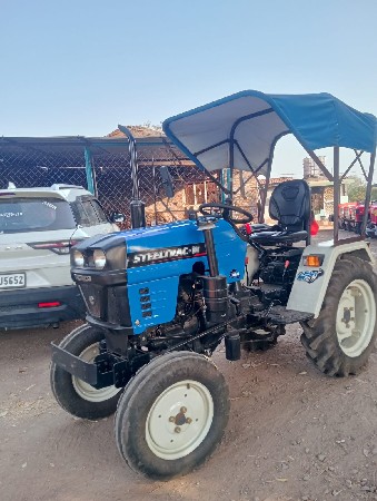 steeltrac 18