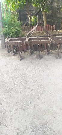 ટ્રેક્ટર વેચવાનું છે