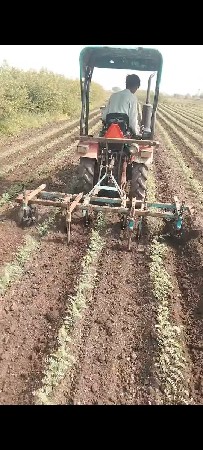 215 મિનિટ ટ્રેક્ટર યુવરાજ