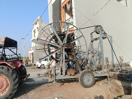 બોર માં થી મોટર કાઢવ ધોડી વેચવાની છ