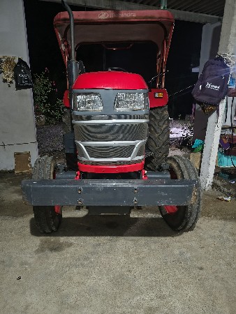 મહેન્દ્રા યુવો ટ્રેક્ટર+405ડીઆઈ