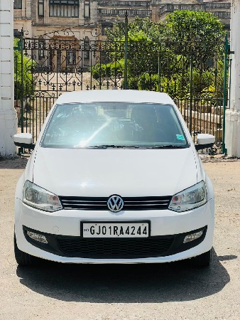 Polo 
2012/12
1 Owner 
K.m.86000