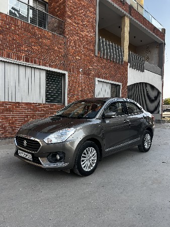 આ ગાડી વેચવાની છે