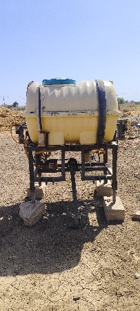 દવા છાંટવાનો પંપ વેચવાનો છે