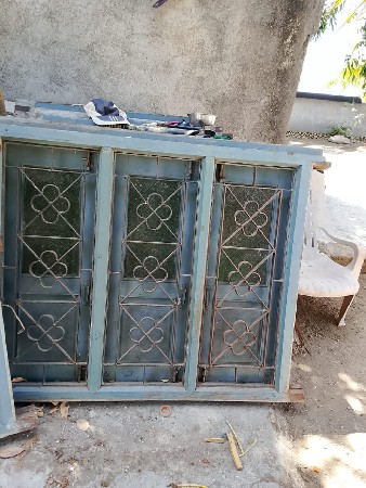 थंबनेल 2