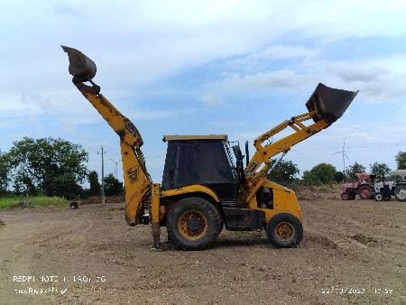 JCB હાકી આપશે