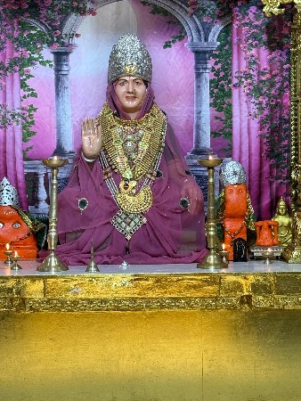 જમીન વેચવાની છે