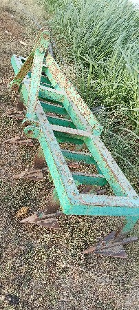 દાંતી સારામાં સારી છે વેચવાની છે