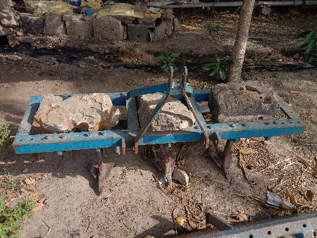 थंबनेल 3