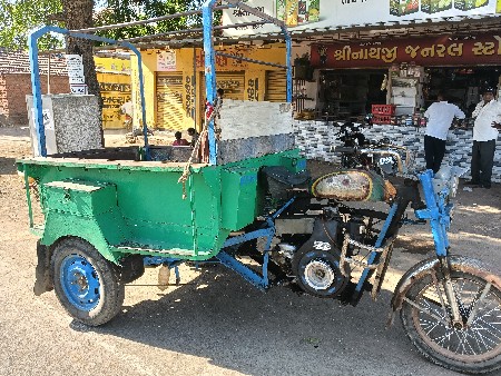 1996 મોટું એન્જિન છે ૮.૫
