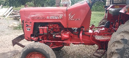 વેચવાનું  ટ્રેક્ટર