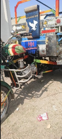 વૈભવ છકડો રીક્ષા