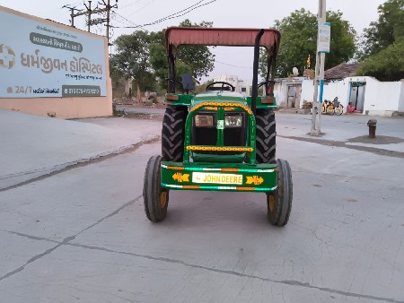 જોન્ડિયર 5045 ડી