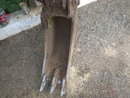 jcb baket
