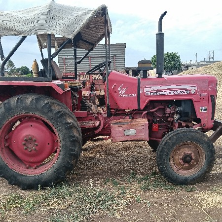 ટ્રેક્ટર વેચવાનું છે મહેન્દ્રા 275