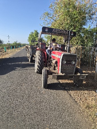 tractor and trailer set