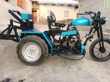 સનેડા લેવેસ માટે મળો.